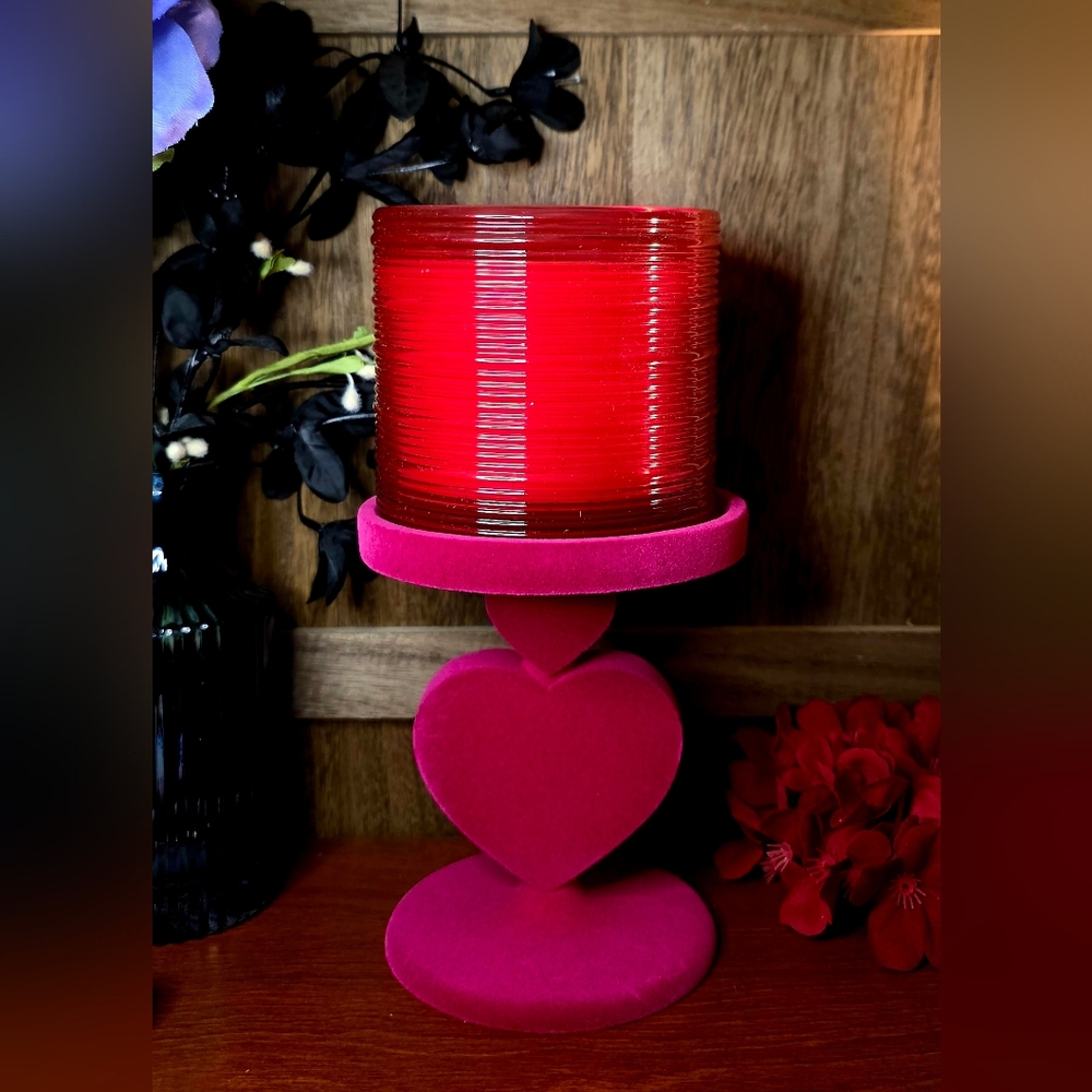 B&BW !!RARE!! Valentine's Day Red Flocked Stacked Hearts 3-Wick Candle Holder